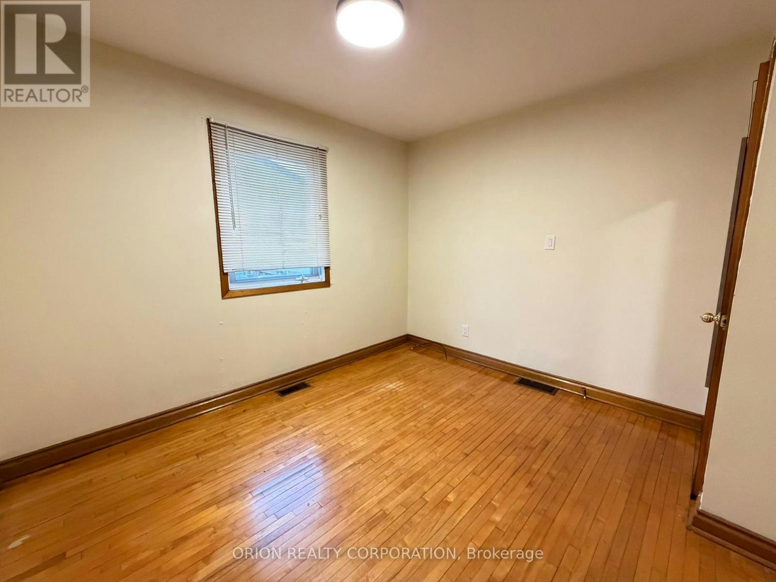 3 Romar Crescent, Toronto, ON, M6B 1R7 - 29