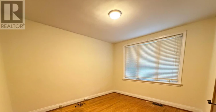 3 Romar Crescent, Toronto, ON, M6B 1R7 - 30