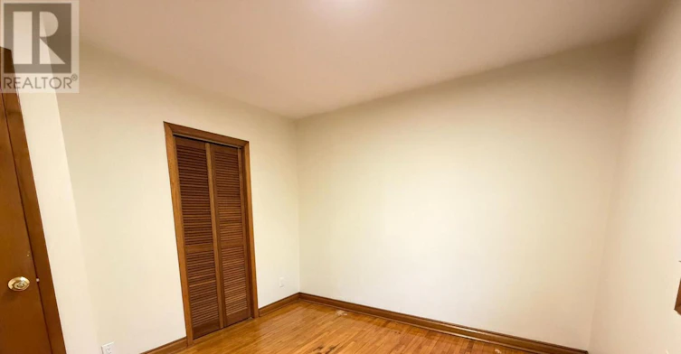 3 Romar Crescent, Toronto, ON, M6B 1R7 - 27