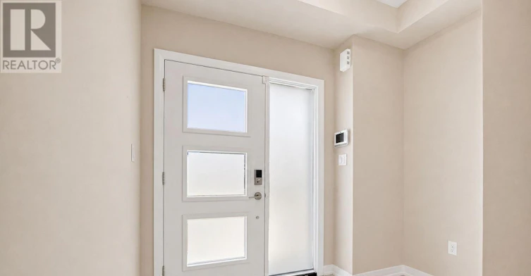 761 Bradford Avenue, Fort Erie, ON, L2A 0H3 - 3