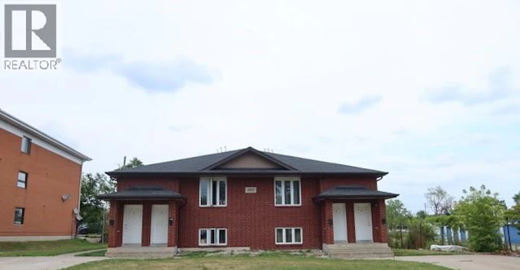 4-680 Cameron, Windsor, ON, N9B 1Z1