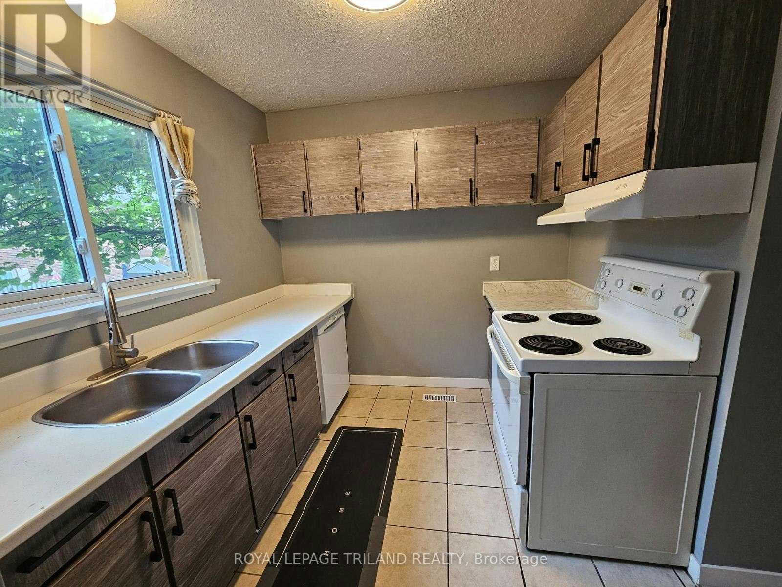 7-358 Homestead Court, London, ON, N6G 2E9 - 3