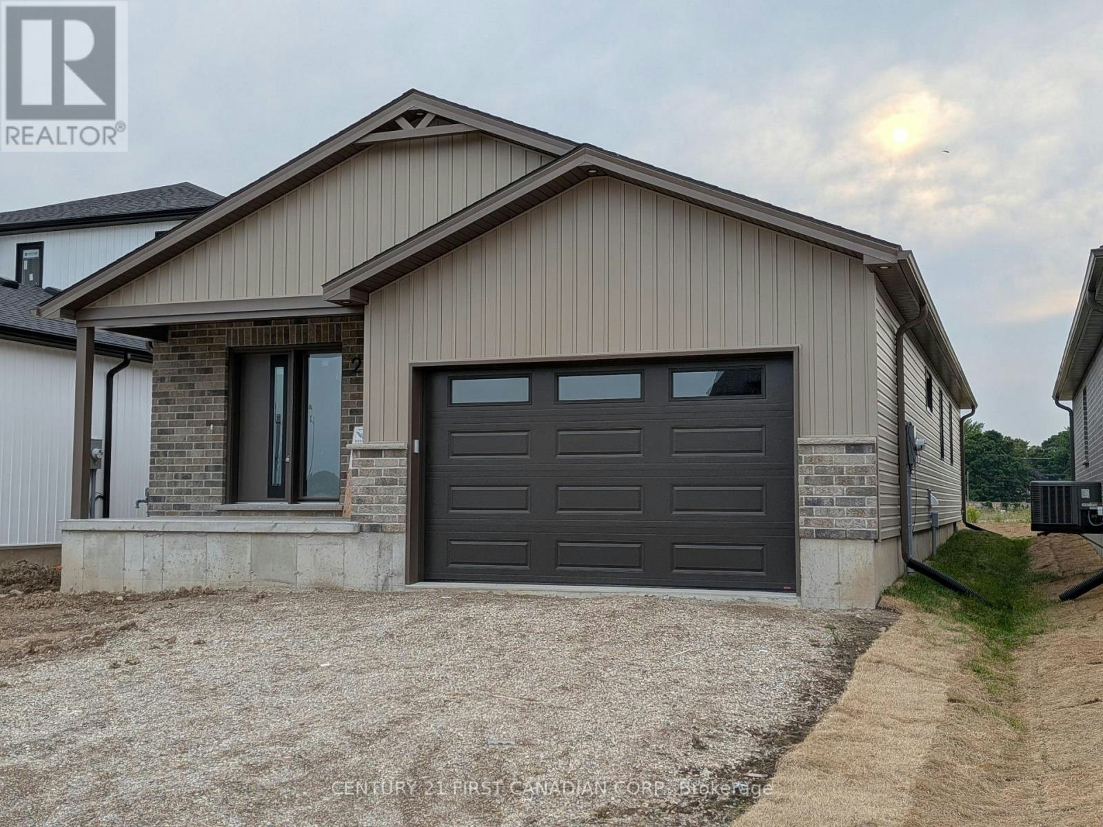 29 Sheldabren Street, North Middlesex, ON, N0M 1A0