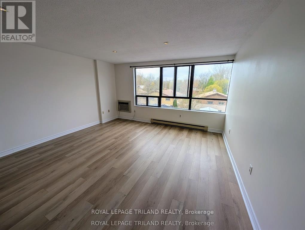 306-135 Base Line Road W, London, ON, N6J 4W4 - 13