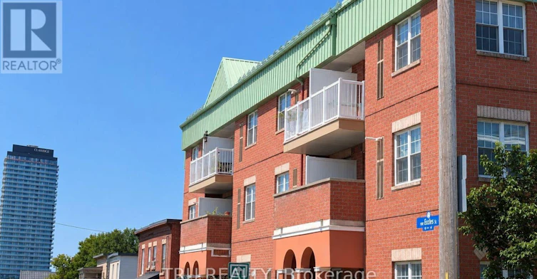 2-130 Rochester Street, Ottawa, ON, K1R 0A3