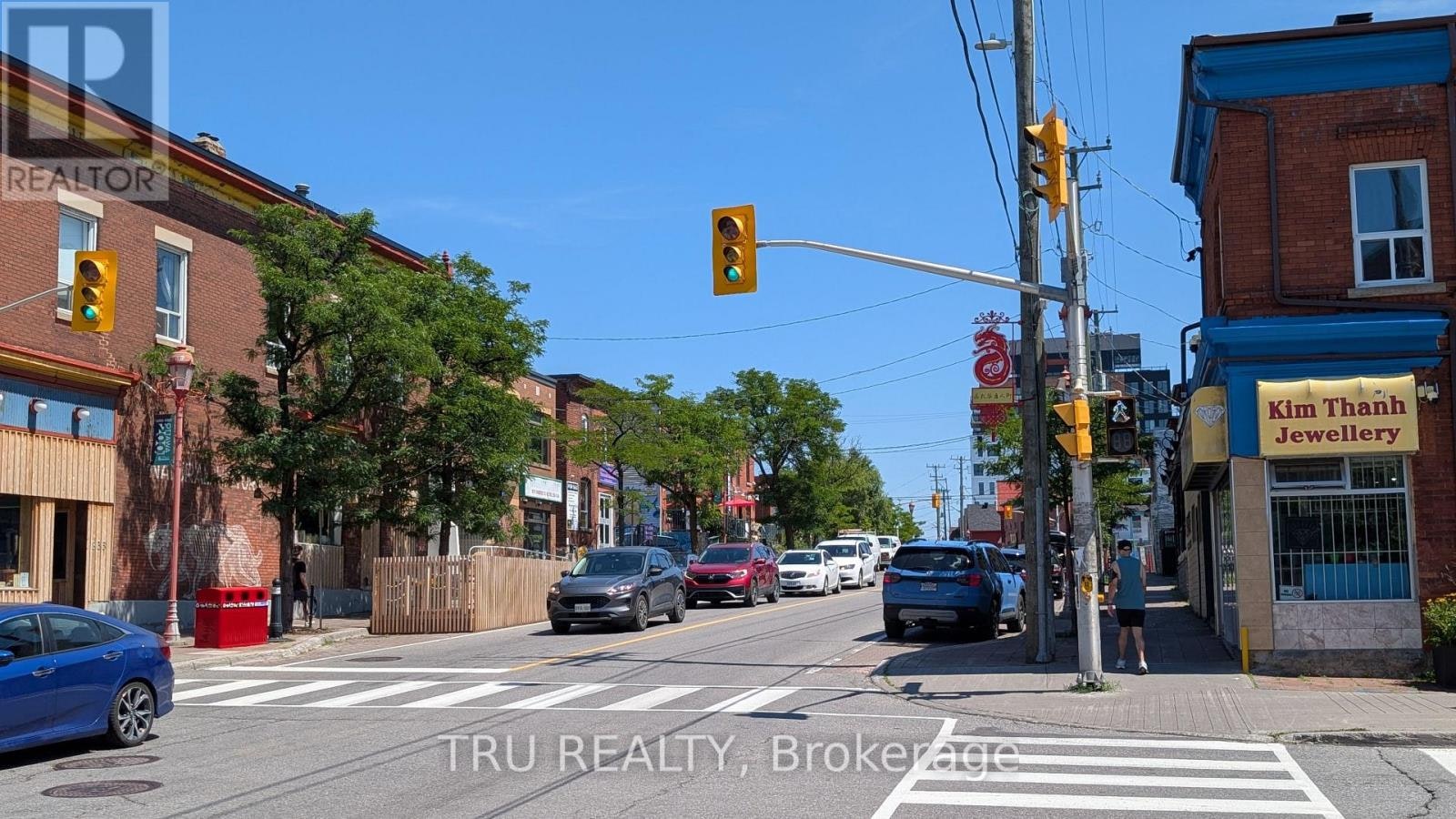 2-130 Rochester Street, Ottawa, ON, K1R 0A3 - 17