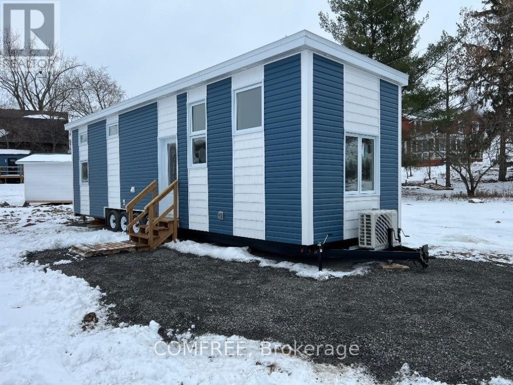 3369 York's Corner Road, Ottawa, ON, K0A 2G0