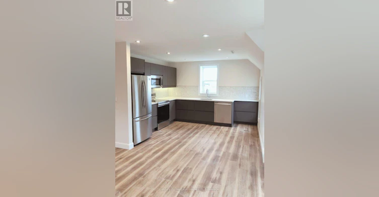 UPPER-61 Phipps Street, Fort Erie, ON, L2A 2V3 - 4