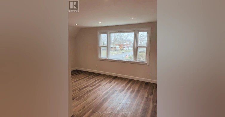 UPPER-61 Phipps Street, Fort Erie, ON, L2A 2V3 - 6