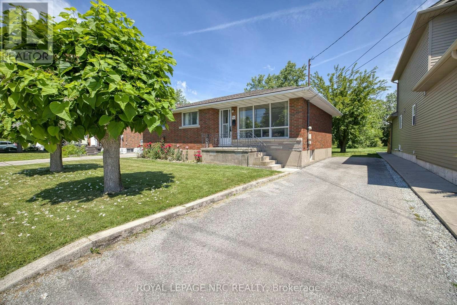 409 Broadway Avenue, Welland, ON, L3C 5M3