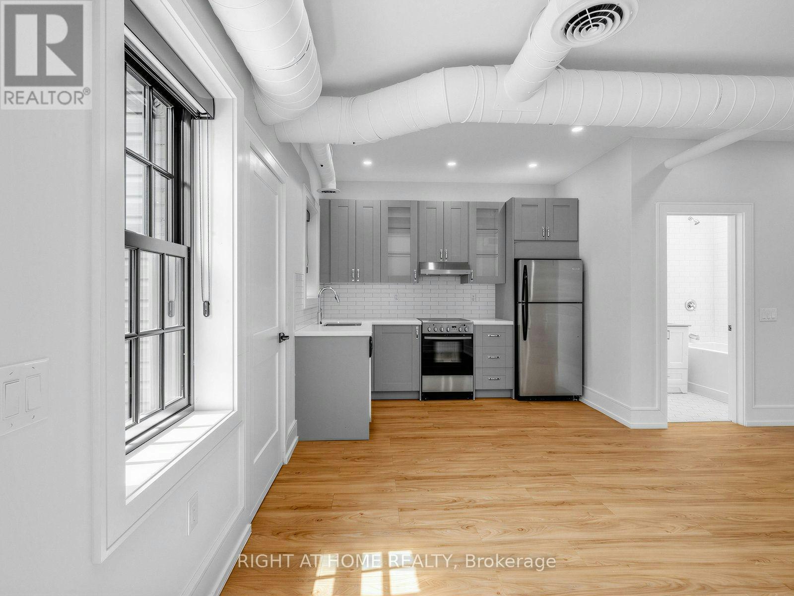 2-1095 Queen Street E, Toronto, ON, M4M 1K7 - 12