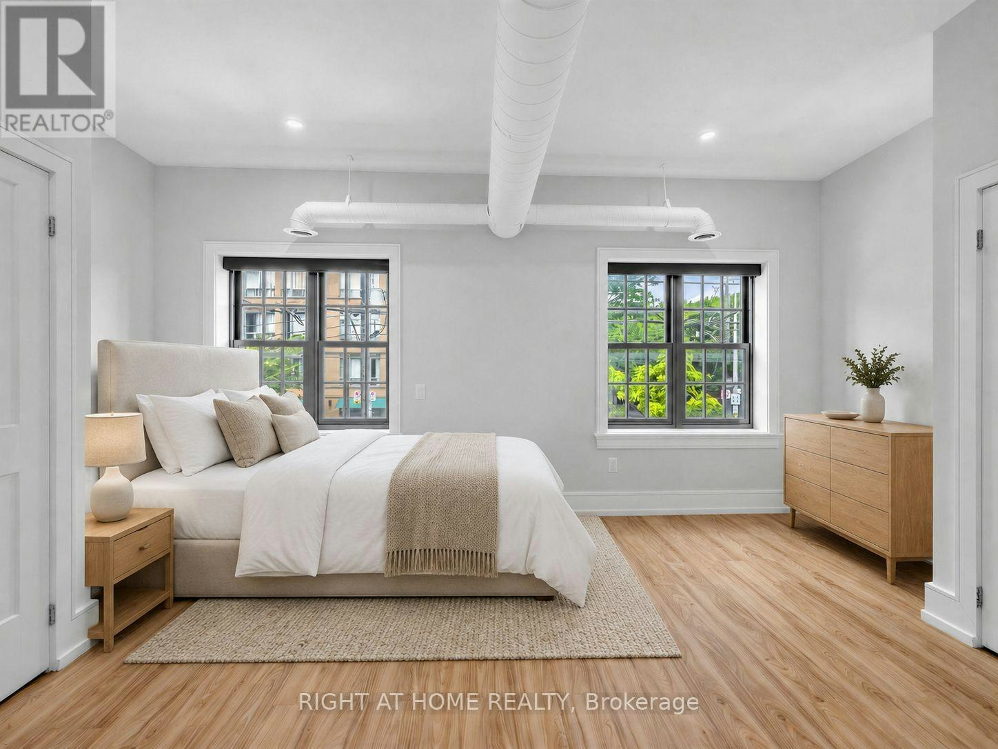 2-1095 Queen Street E, Toronto, ON, M4M 1K7 - 17