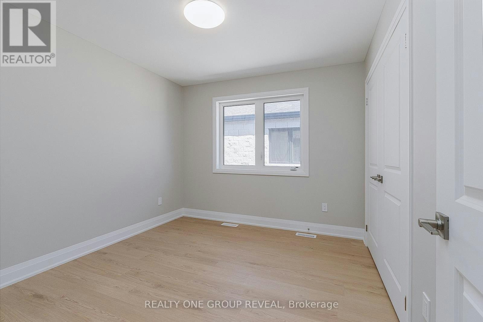 3-227 Grenfell Street, Oshawa, ON, L1J 4W3 - 16