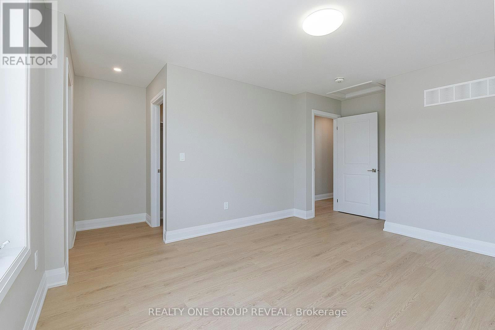 3-227 Grenfell Street, Oshawa, ON, L1J 4W3 - 21