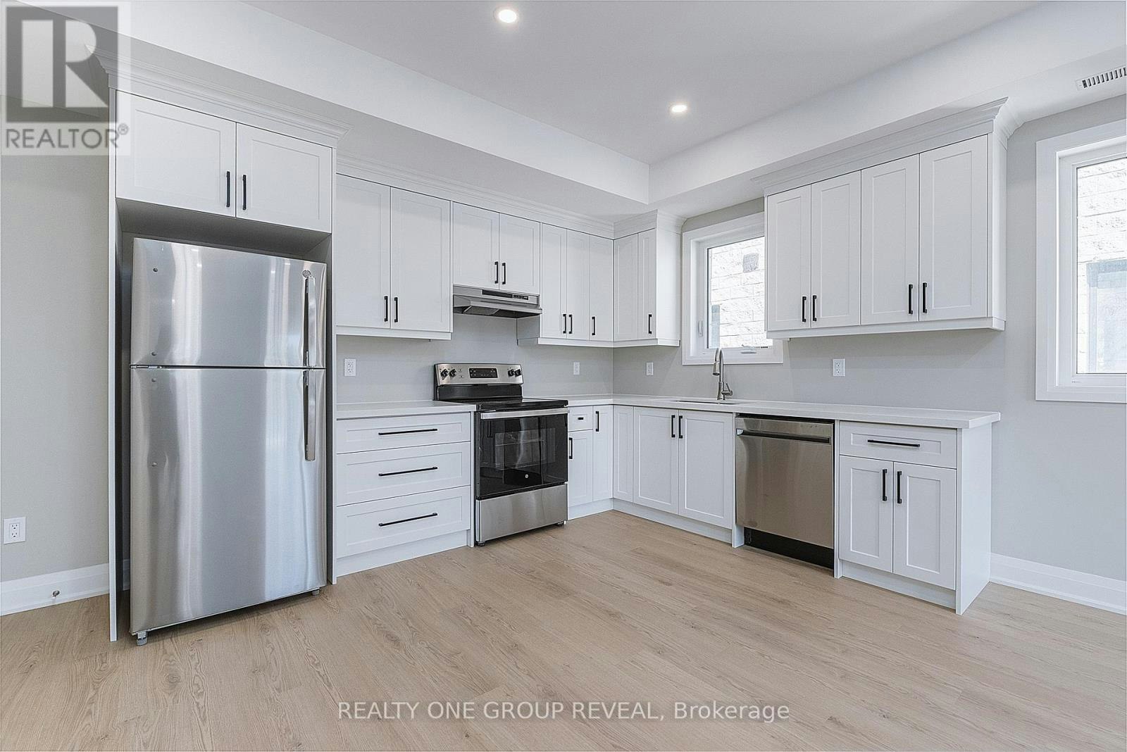 3-227 Grenfell Street, Oshawa, ON, L1J 4W3 - 7