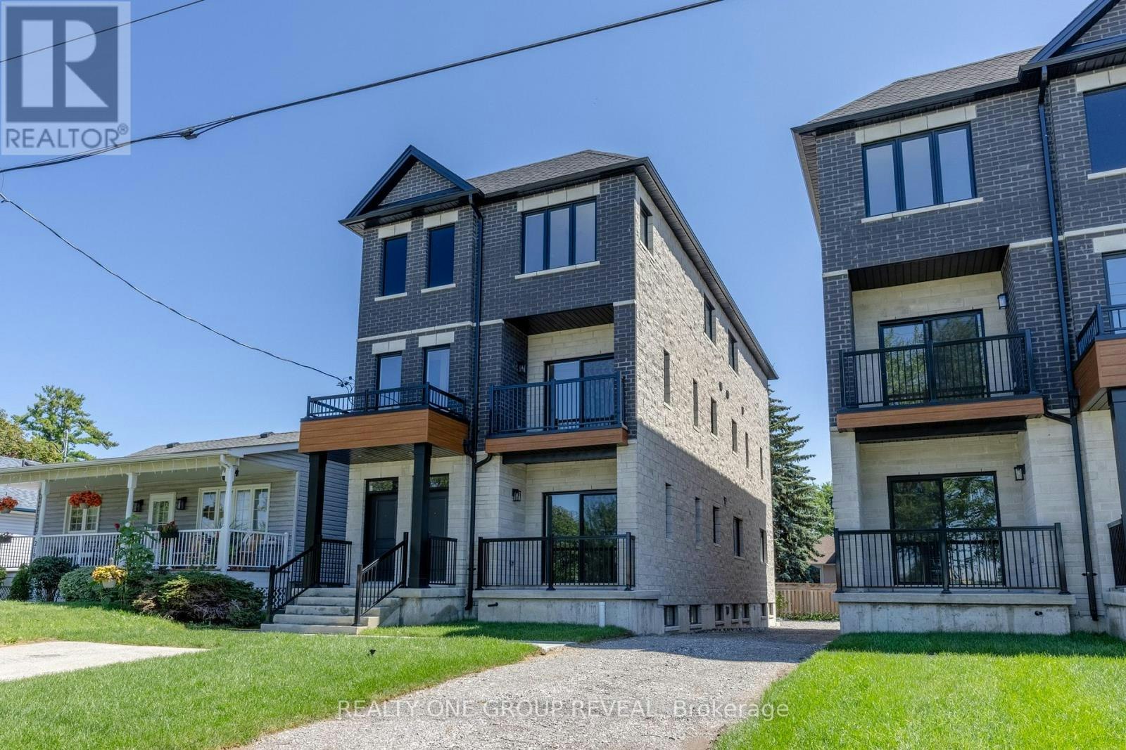 3-227 Grenfell Street, Oshawa, ON, L1J 4W3 - 3
