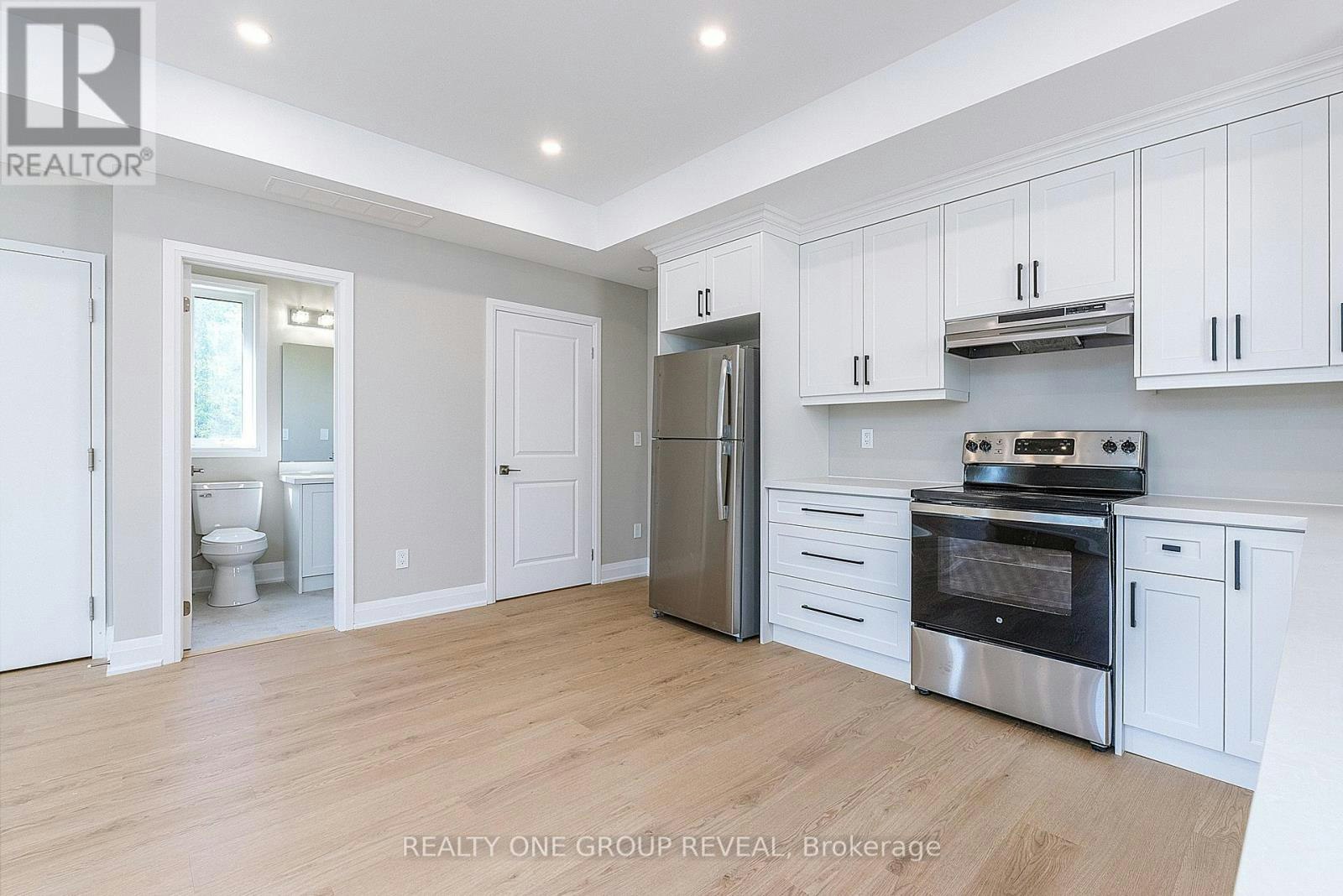 3-227 Grenfell Street, Oshawa, ON, L1J 4W3 - 8