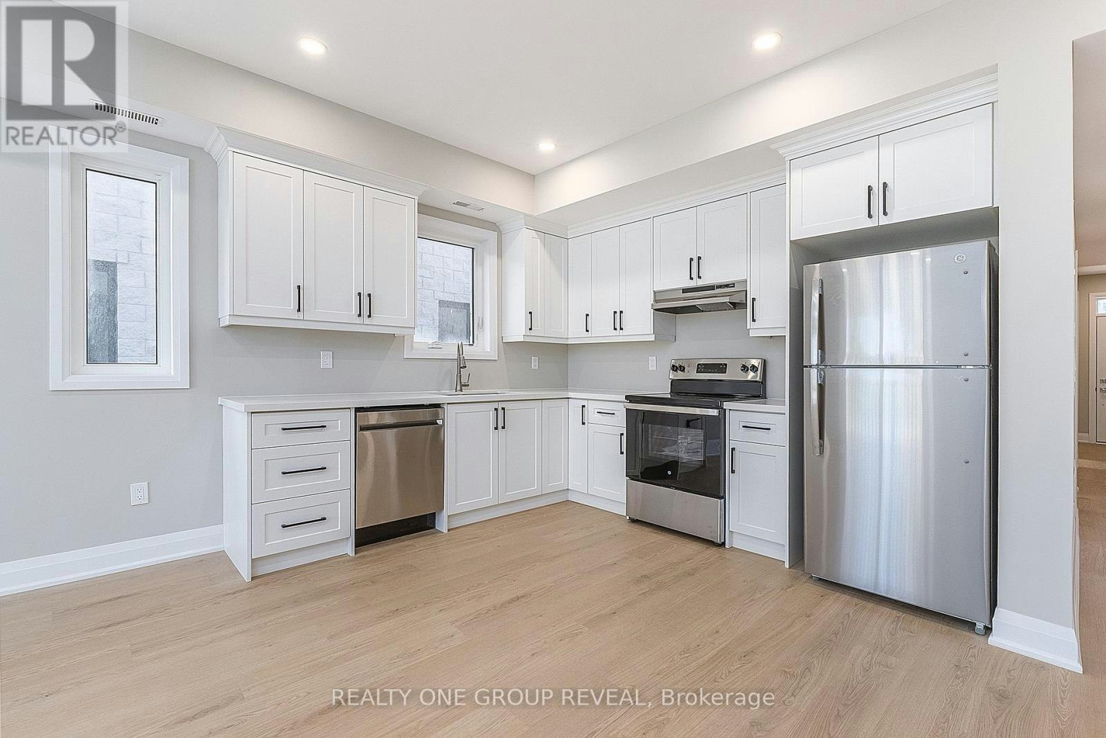 1-227 Grenfell Street, Oshawa, ON, L1J 4W3 - 7