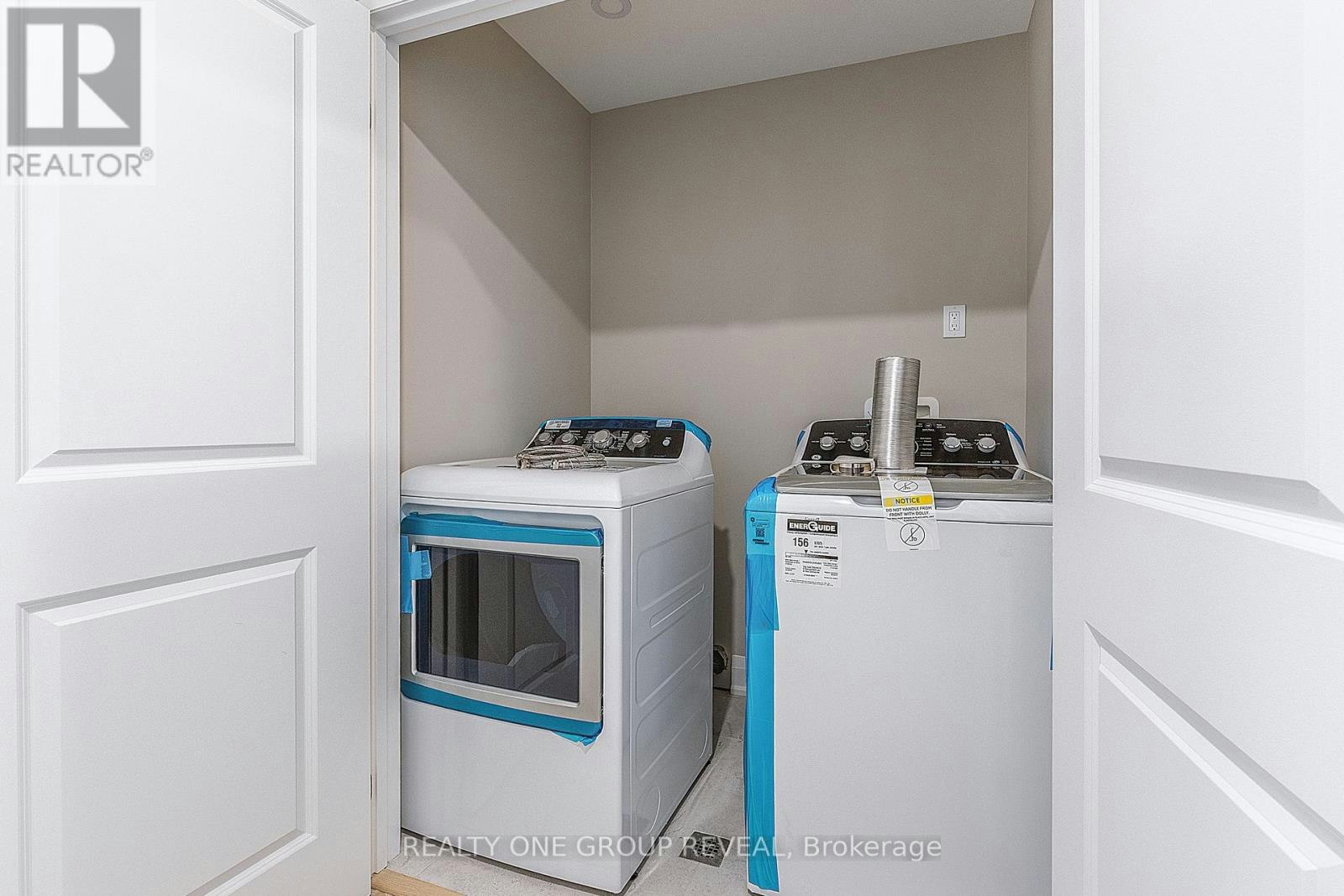 1-227 Grenfell Street, Oshawa, ON, L1J 4W3 - 17