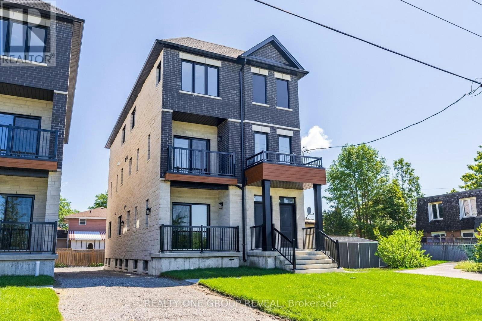 1-227 Grenfell Street, Oshawa, ON, L1J 4W3 - 2