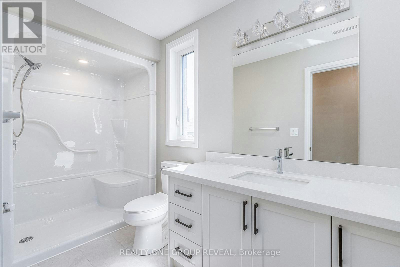 1-227 Grenfell Street, Oshawa, ON, L1J 4W3 - 14
