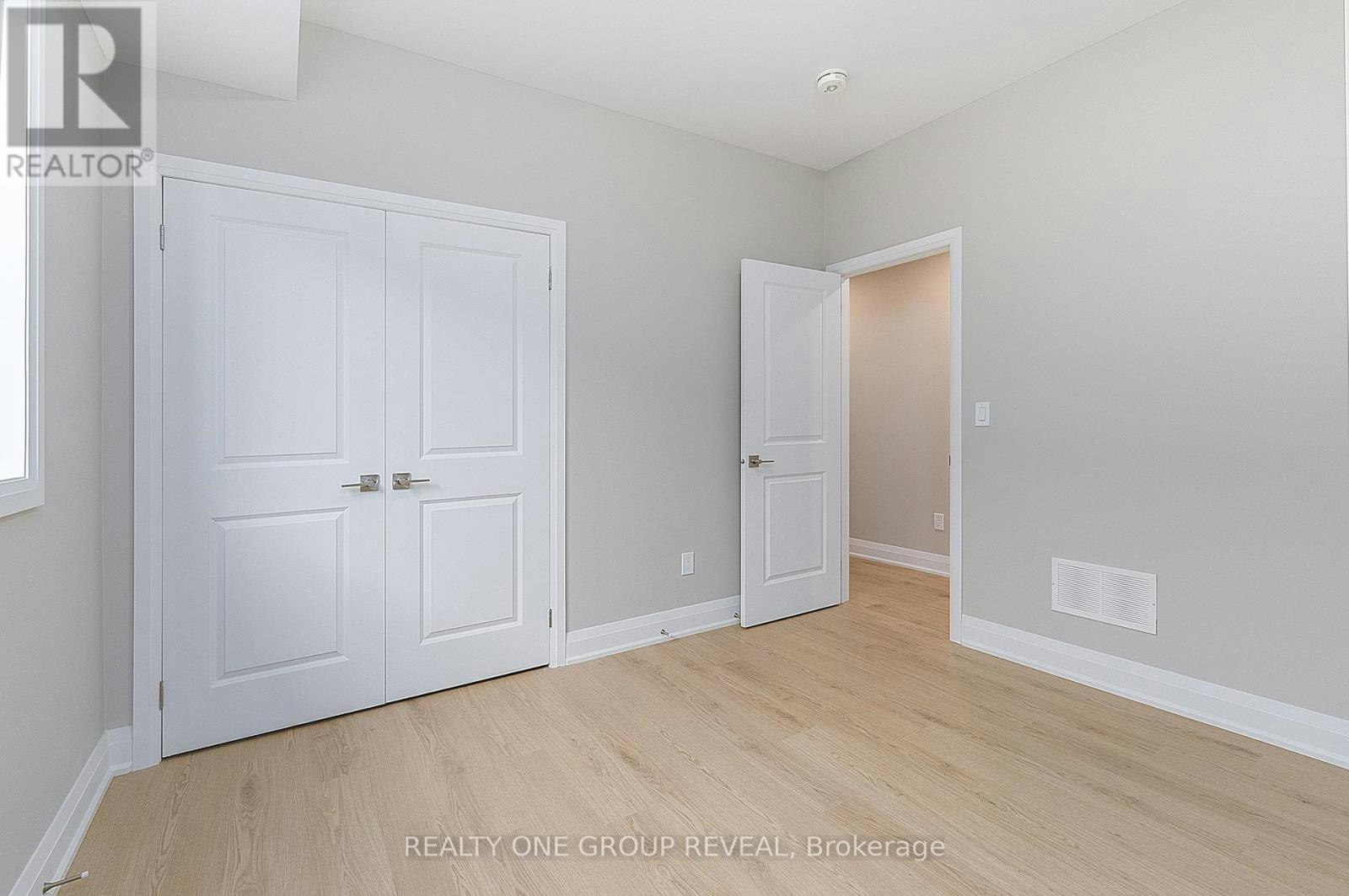 1-227 Grenfell Street, Oshawa, ON, L1J 4W3 - 16