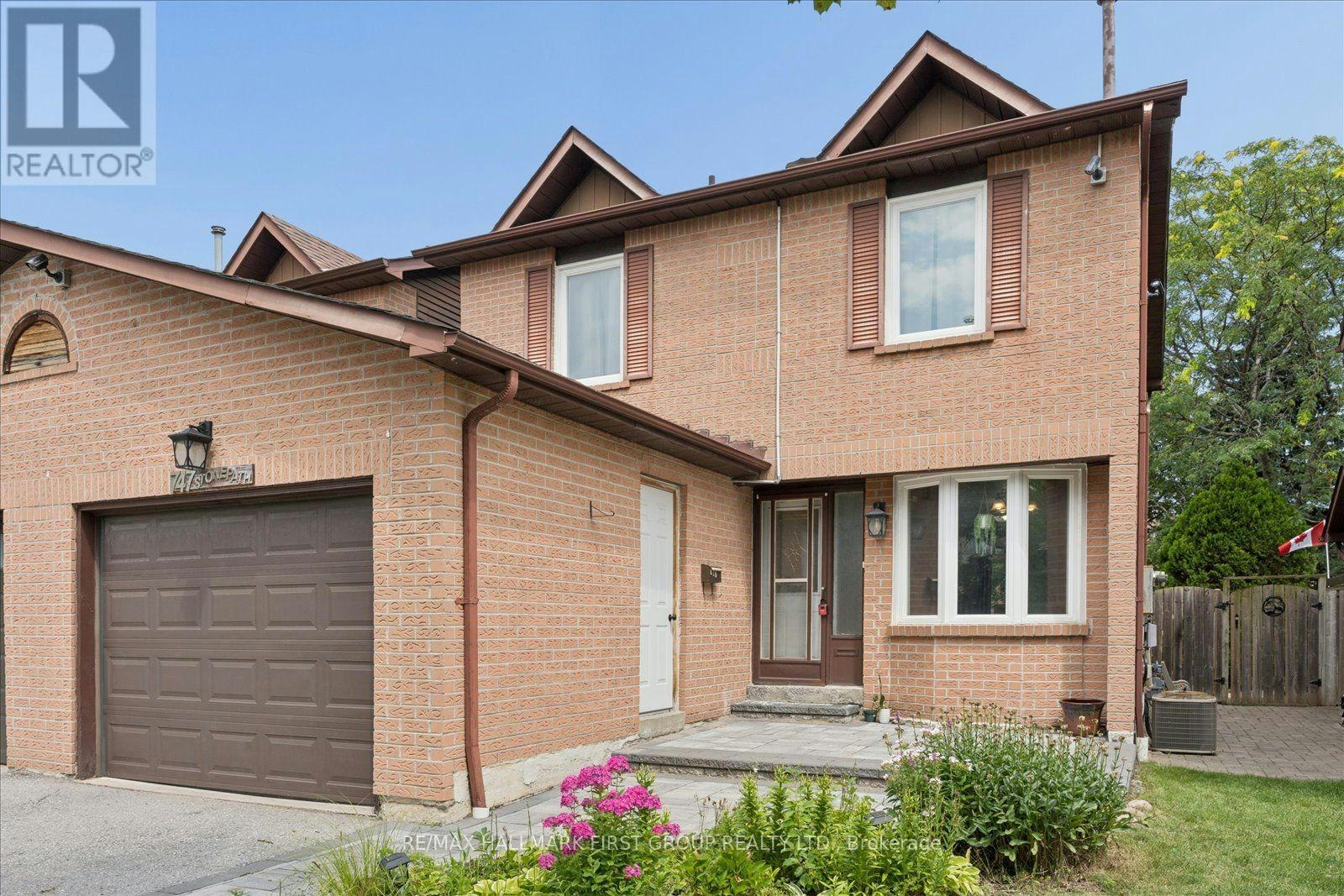 747 Stonepath Circle, Pickering, ON, L1V 3S9 - 2