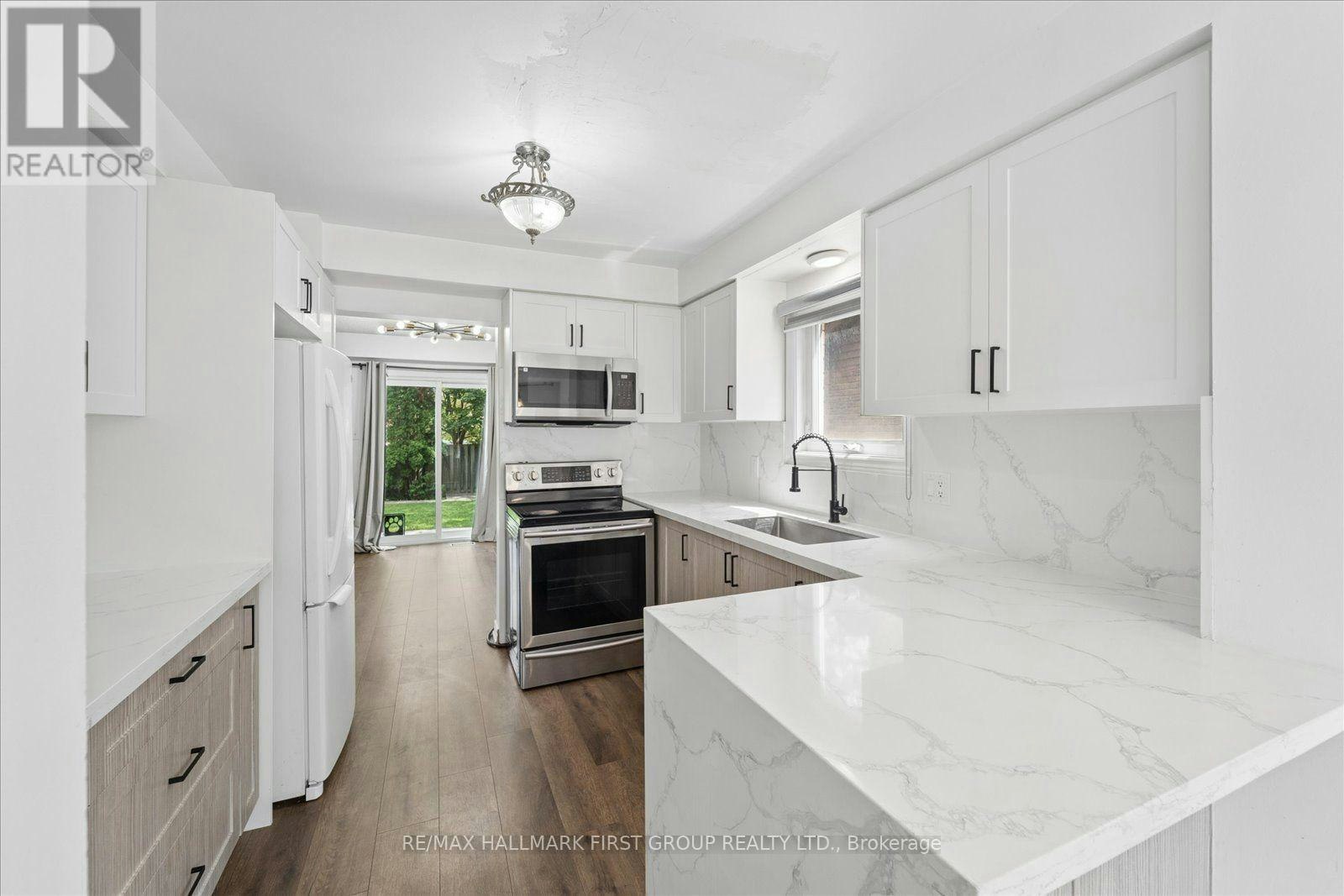 747 Stonepath Circle, Pickering, ON, L1V 3S9 - 7