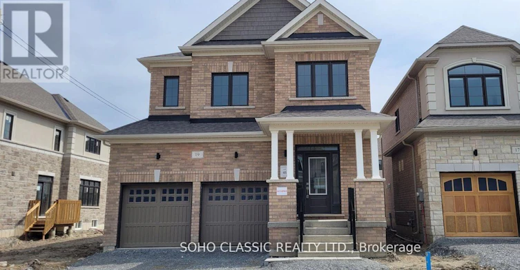 19 Connell Drive, Georgina, ON, L4P 3E9