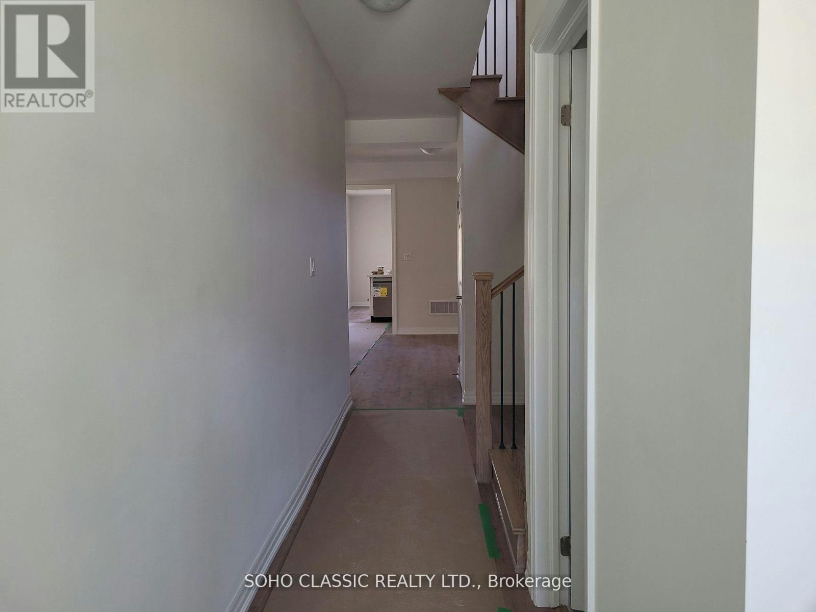19 Connell Drive, Georgina, ON, L4P 3E9 - 12