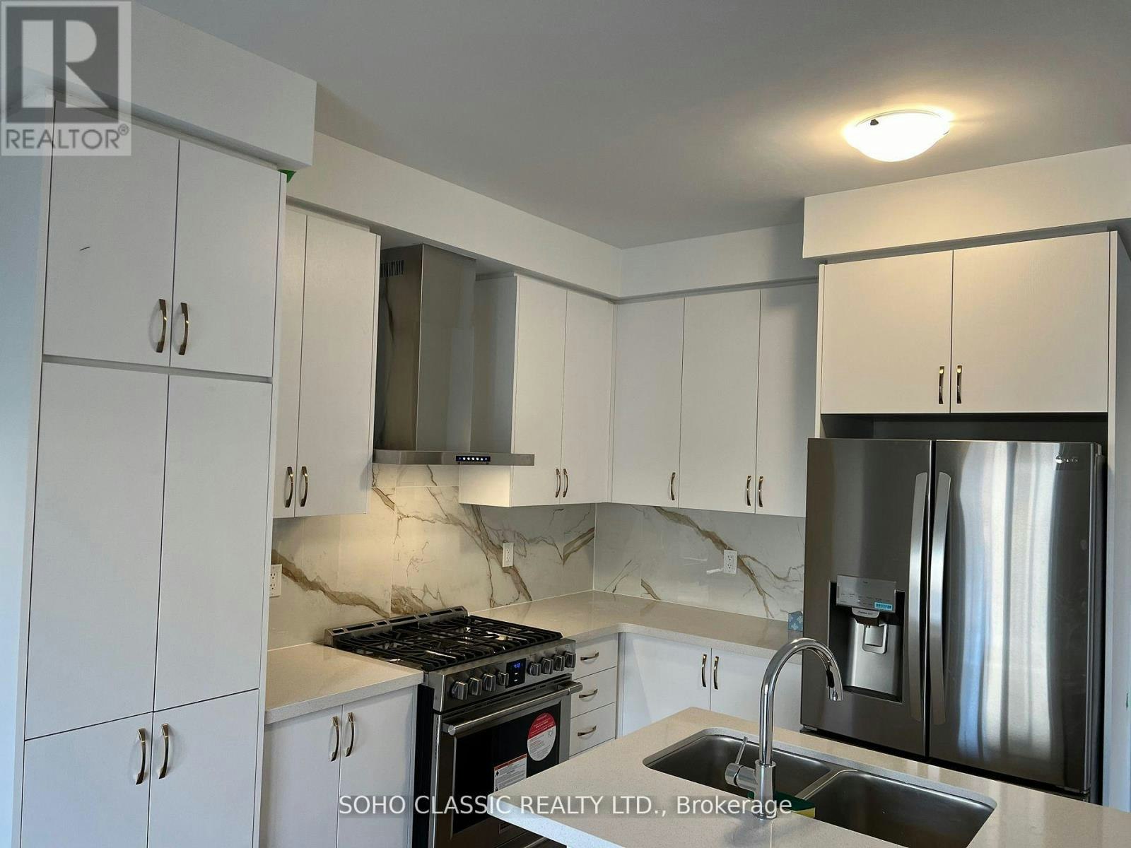 19 Connell Drive, Georgina, ON, L4P 3E9 - 14