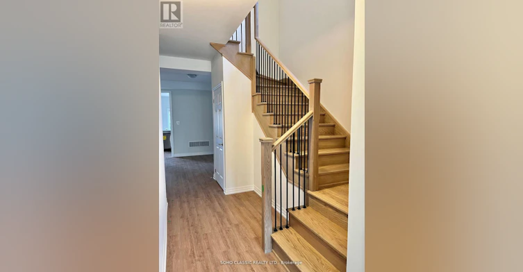 19 Connell Drive, Georgina, ON, L4P 3E9 - 2