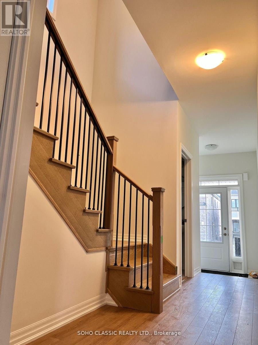 19 Connell Drive, Georgina, ON, L4P 3E9 - 26