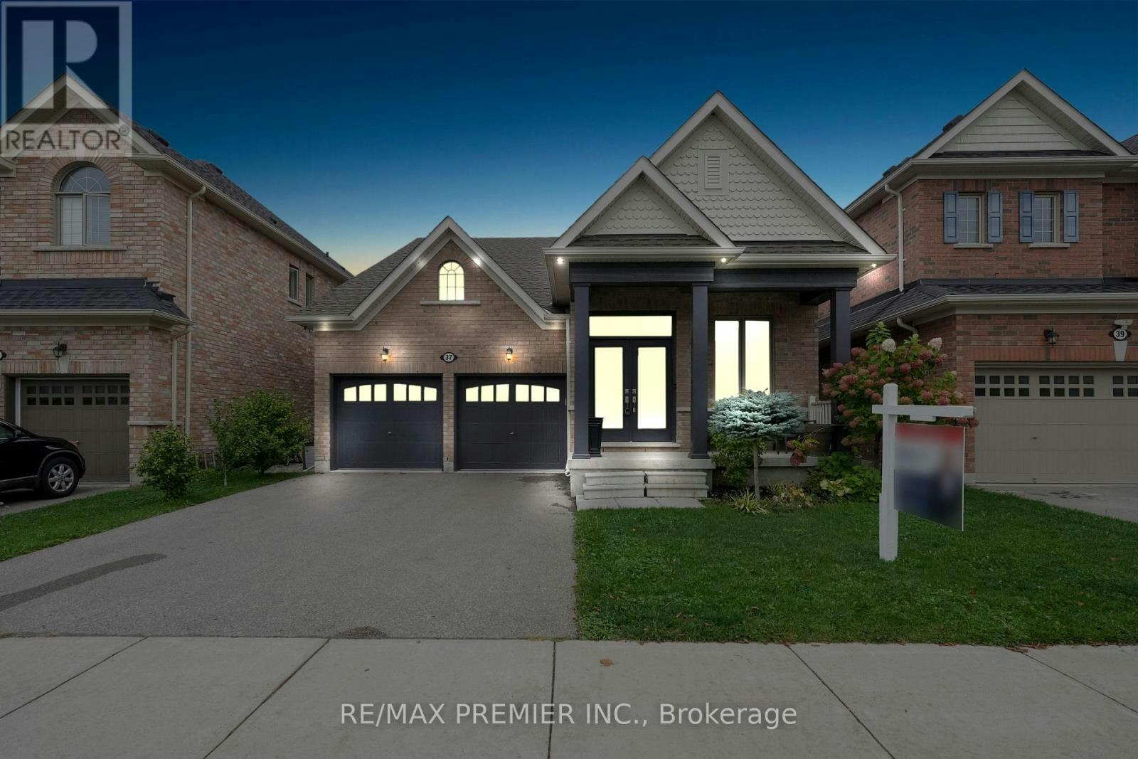 37 Walls Crescent, New Tecumseth, ON, L0G 1W0