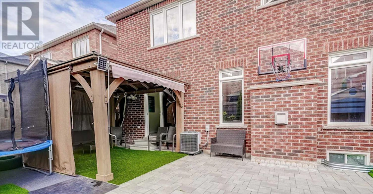 18 Rogers Trail, Bradford West Gwillimbury, ON, L3Z 0G4 - 32