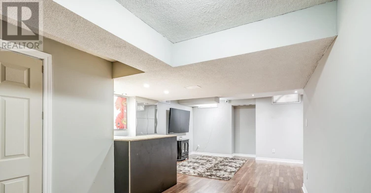 18 Rogers Trail, Bradford West Gwillimbury, ON, L3Z 0G4 - 26