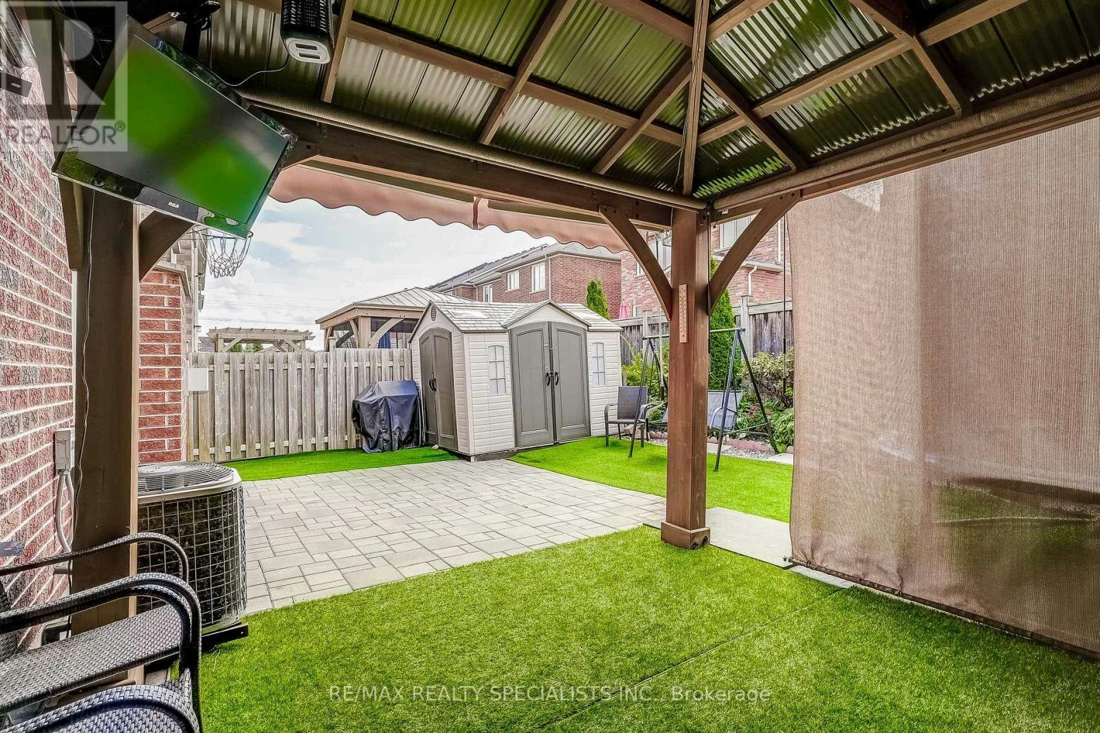 18 Rogers Trail, Bradford West Gwillimbury, ON, L3Z 0G4 - 29