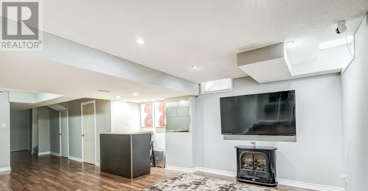 18 Rogers Trail, Bradford West Gwillimbury, ON, L3Z 0G4 - 27