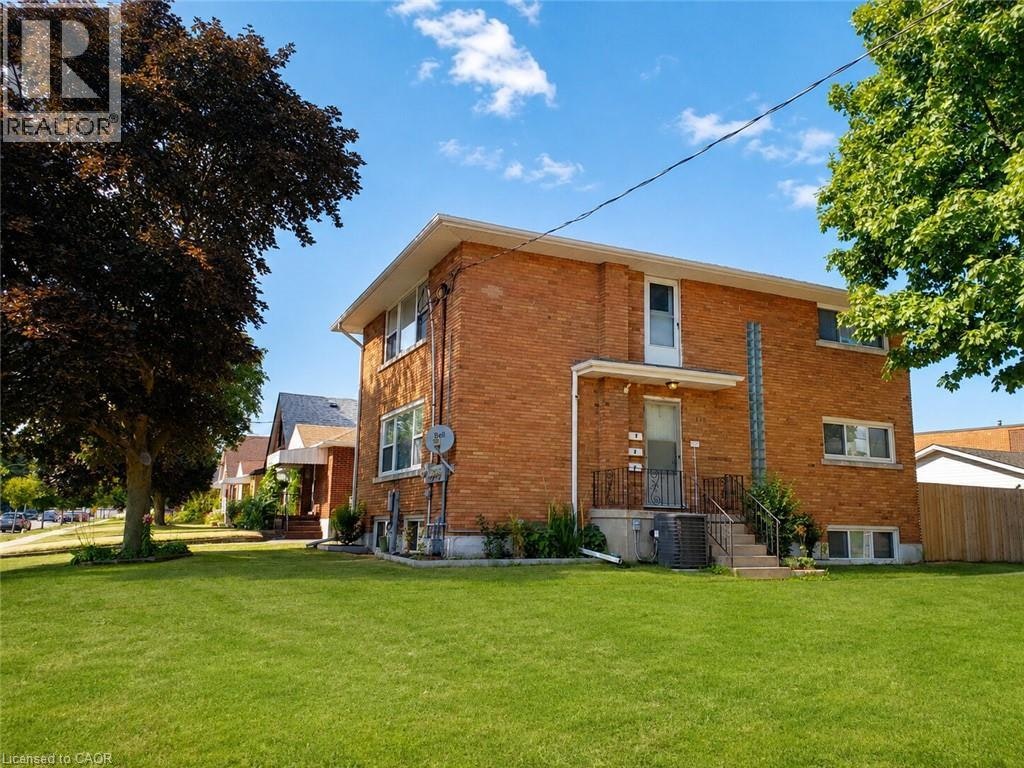 2-112 Heiman Street, Kitchener, ON, N2M 3L6