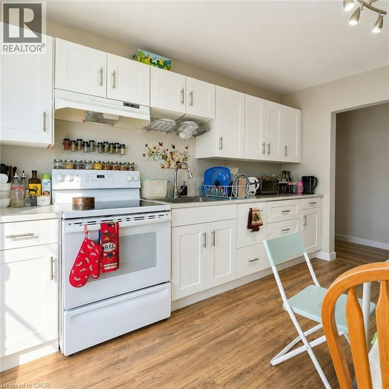 2-112 Heiman Street, Kitchener, ON, N2M 3L6 - 5
