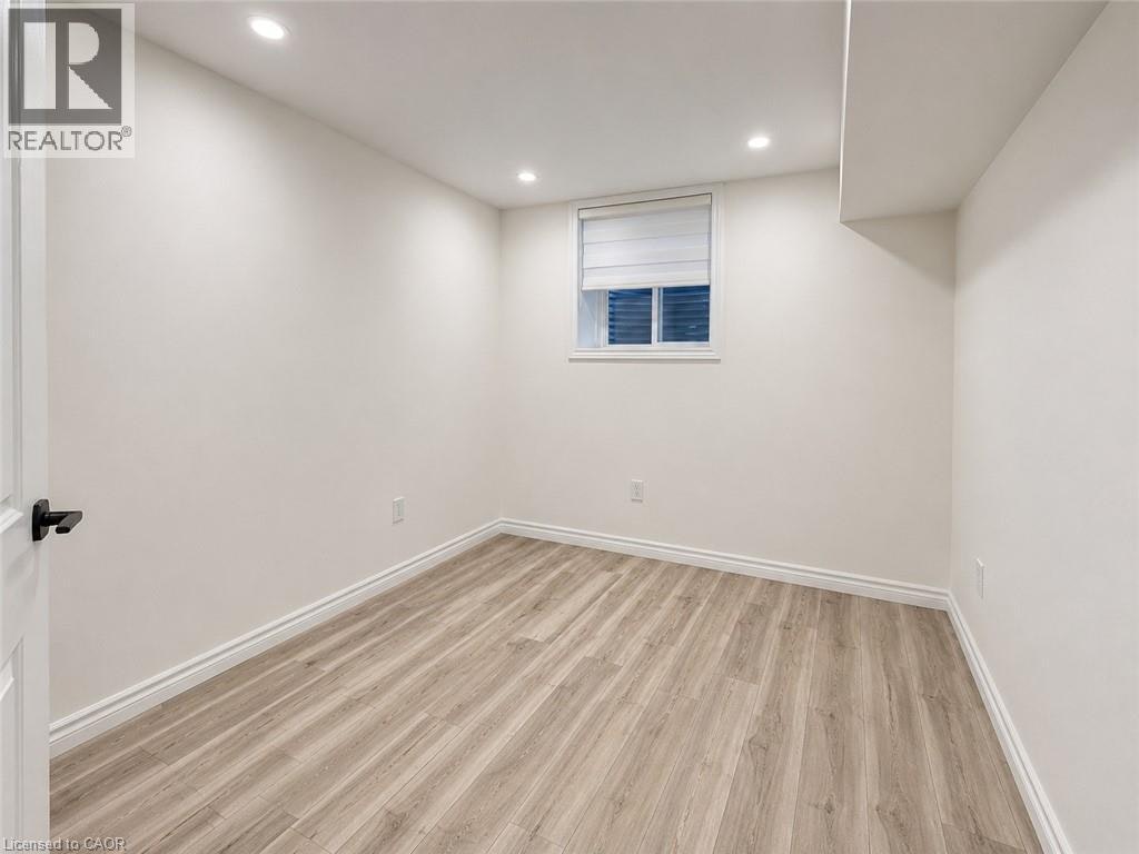 Basement-166 Ladyslipper Drive, Waterloo, ON, N2V 0A9 - 3