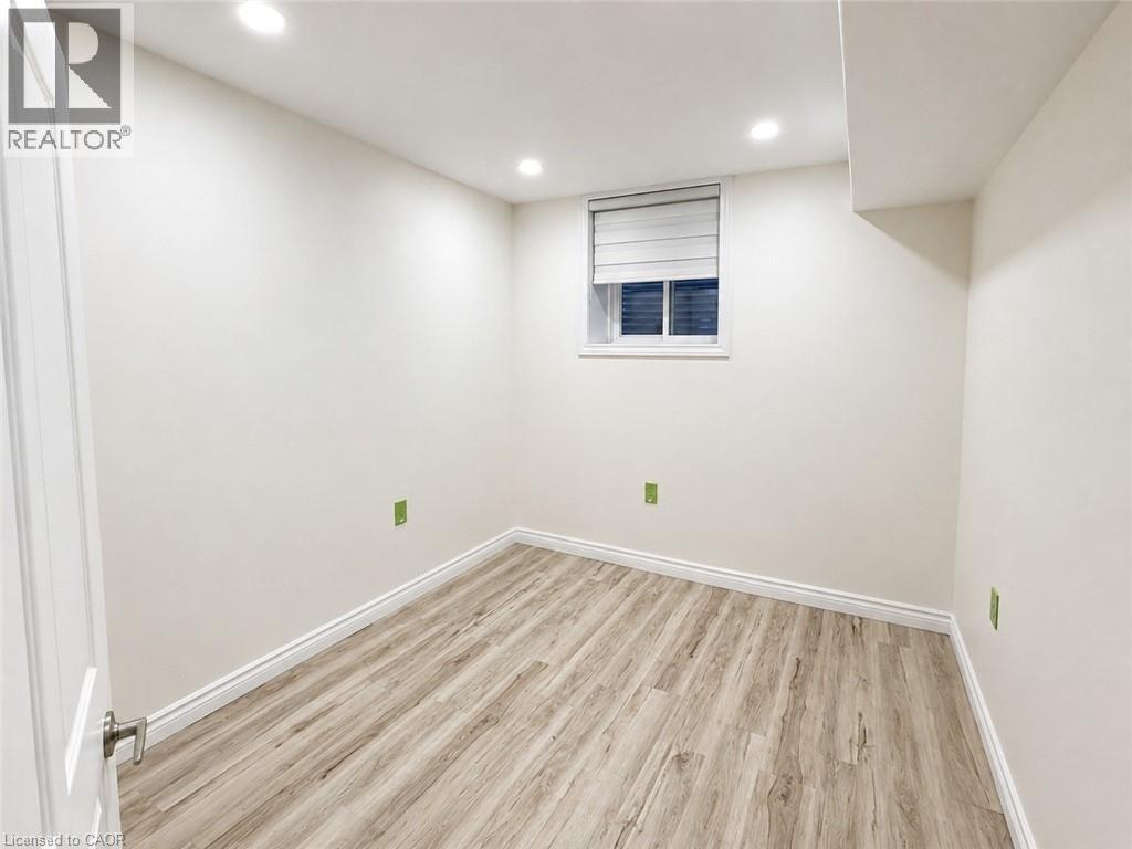 Basement-166 Ladyslipper Drive, Waterloo, ON, N2V 0A9 - 2