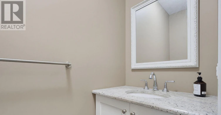 1018 Medway Park Drive, London, ON, N6G 0E4 - 17