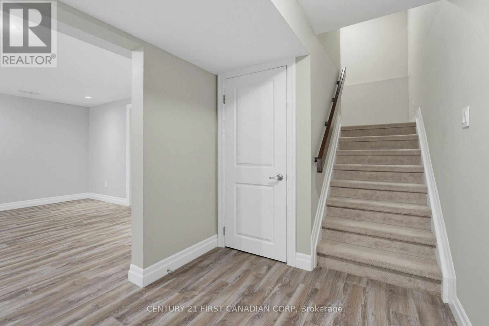 1018 Medway Park Drive, London, ON, N6G 0E4 - 31
