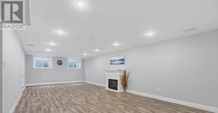 1018 Medway Park Drive, London, ON, N6G 0E4 - 32