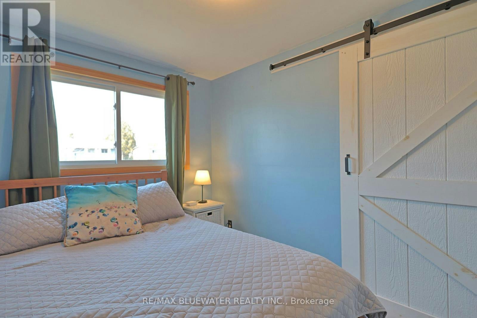 9897 Eric Street, Lambton Shores, ON, N0M 2N0 - 27