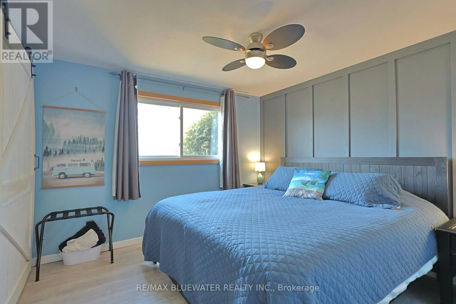 9897 Eric Street, Lambton Shores, ON, N0M 2N0 - 23