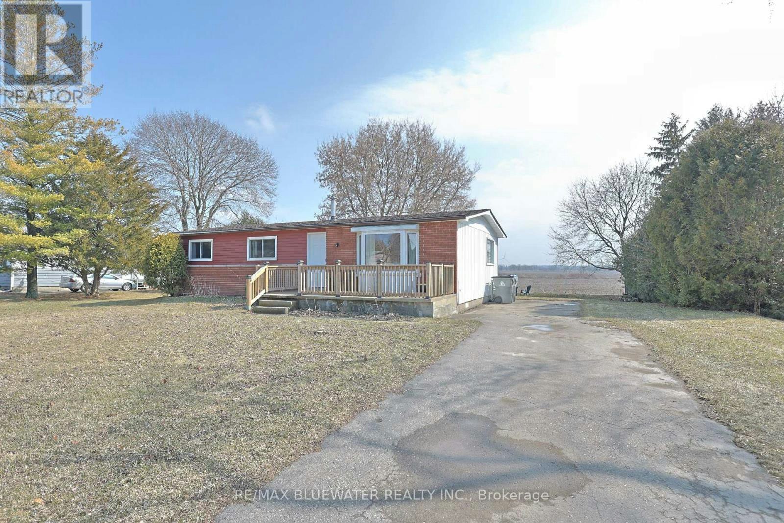 9897 Eric Street, Lambton Shores, ON, N0M 2N0