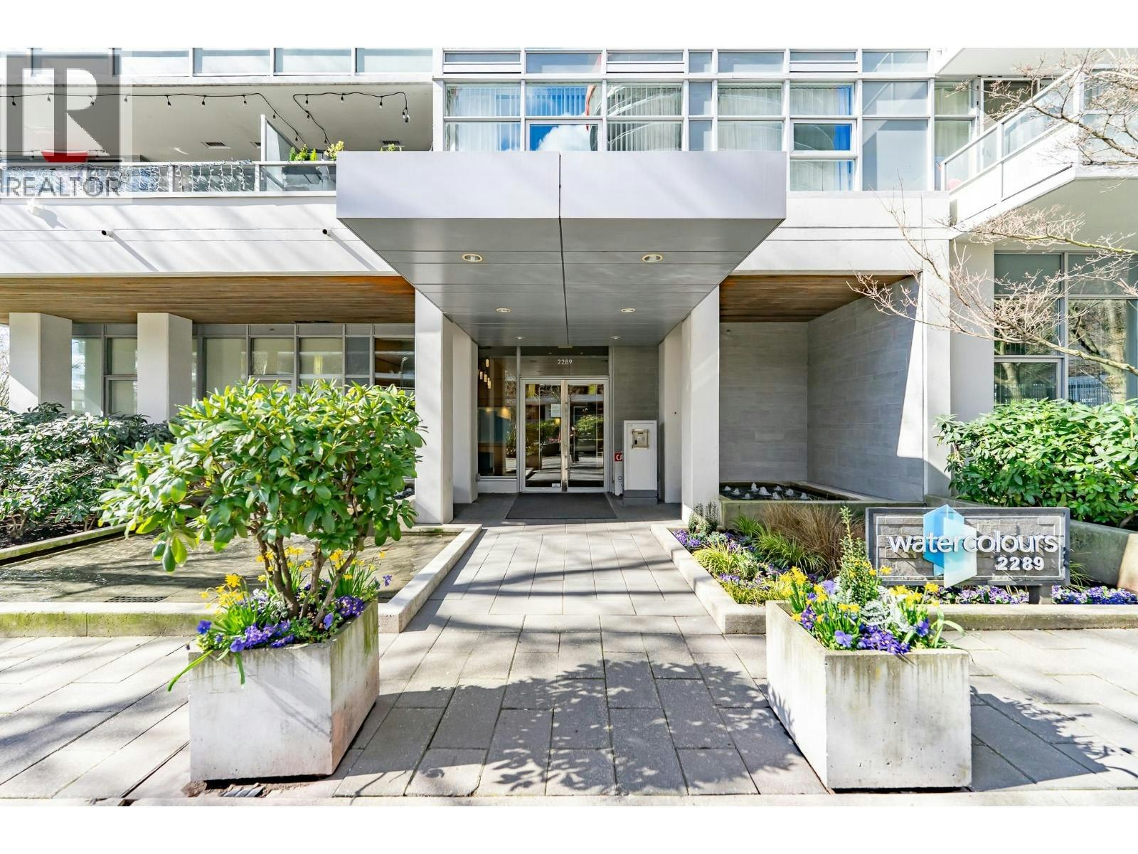 2703-2289 Yukon Crescent, Burnaby, BC, V5C 0B2