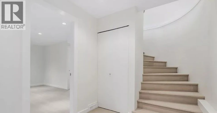 UPPER-2680 Trinity Street, Vancouver, BC, V5K 1E4 - 3